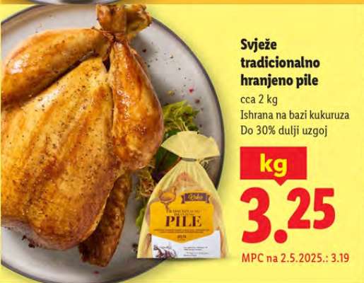 Svježe tradicionalno hranjeno pile